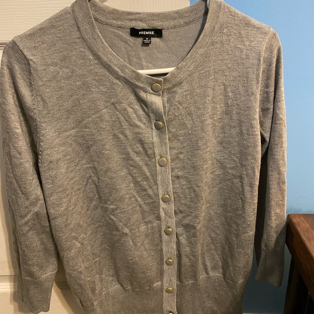 Premise cardigan
